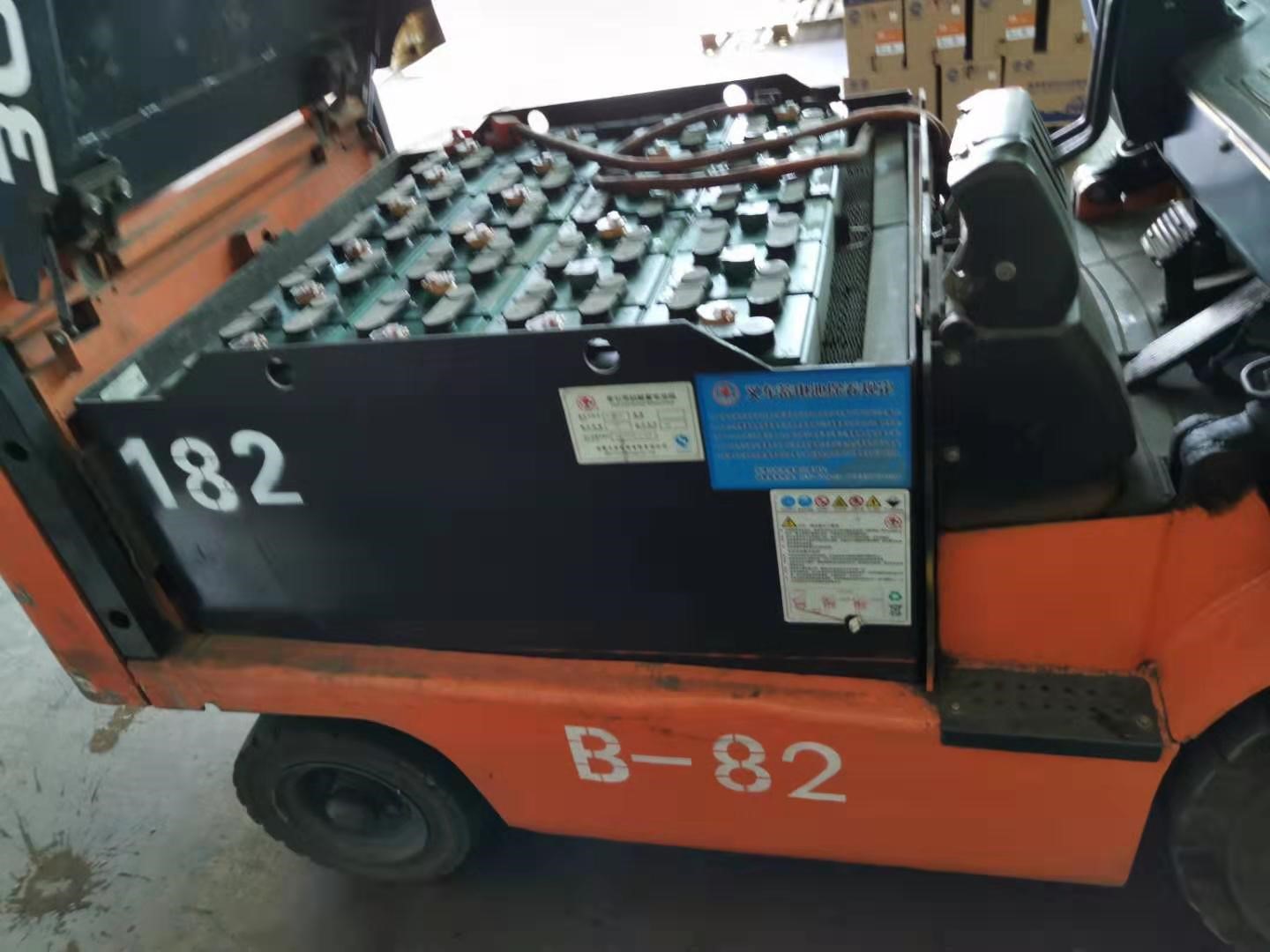 克拉克叉車配件.jpg 克拉克叉車配件.jpg