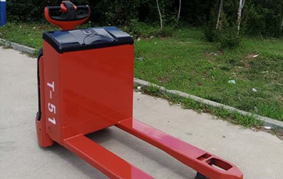 電動倉儲車.jpg 電動倉儲車.jpg